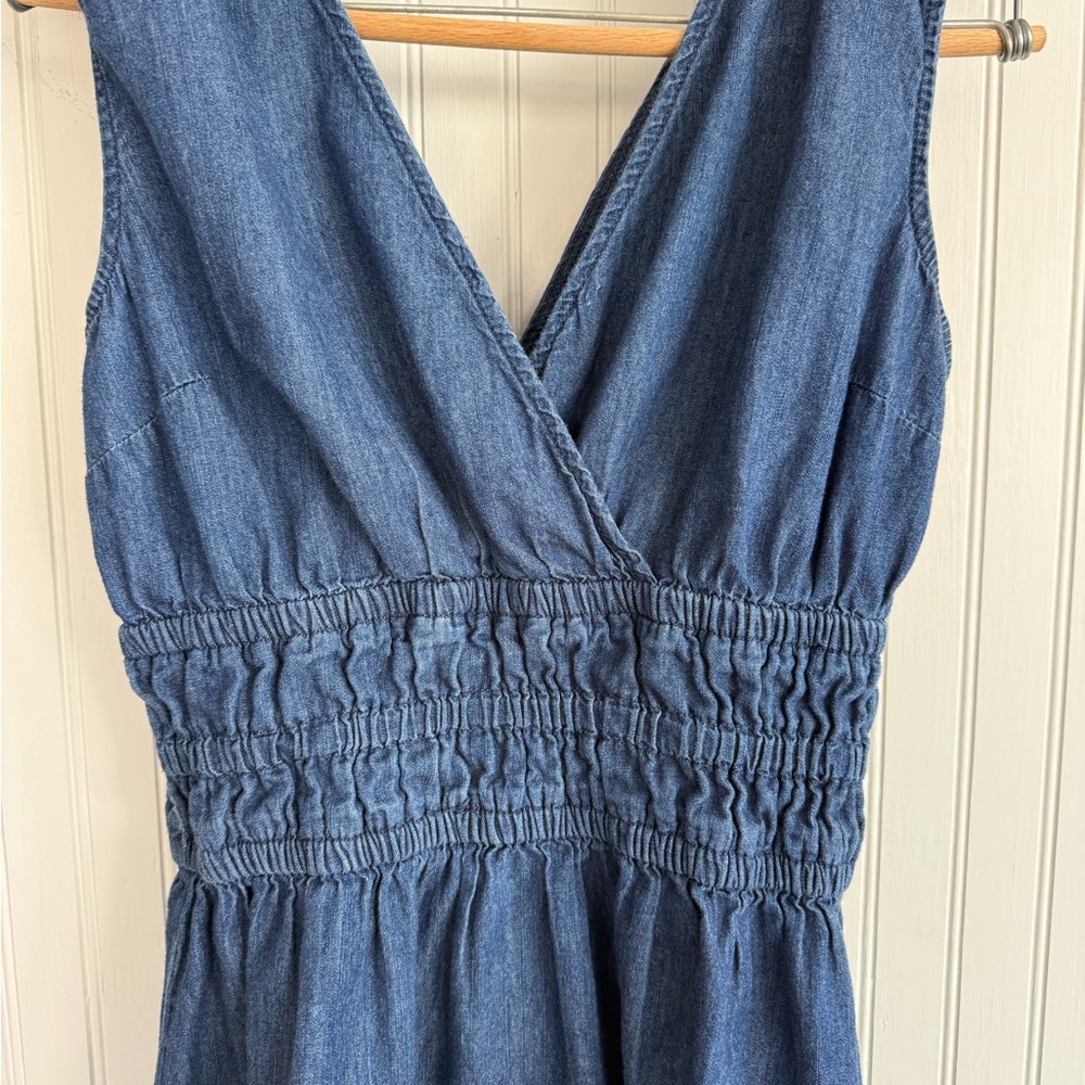 Given Kale Denim Dress Size Medium 100% Cotton Denim Dress - Picture 2 of 5